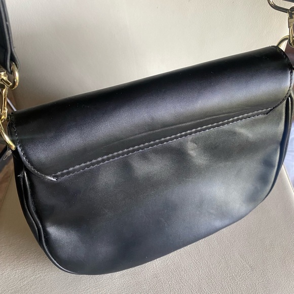 *SOLD H&M Crossbody Purse - Picture 4 of 13